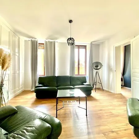 Apartment 2 Complet Chic Et Cosy Sains-Richaumont